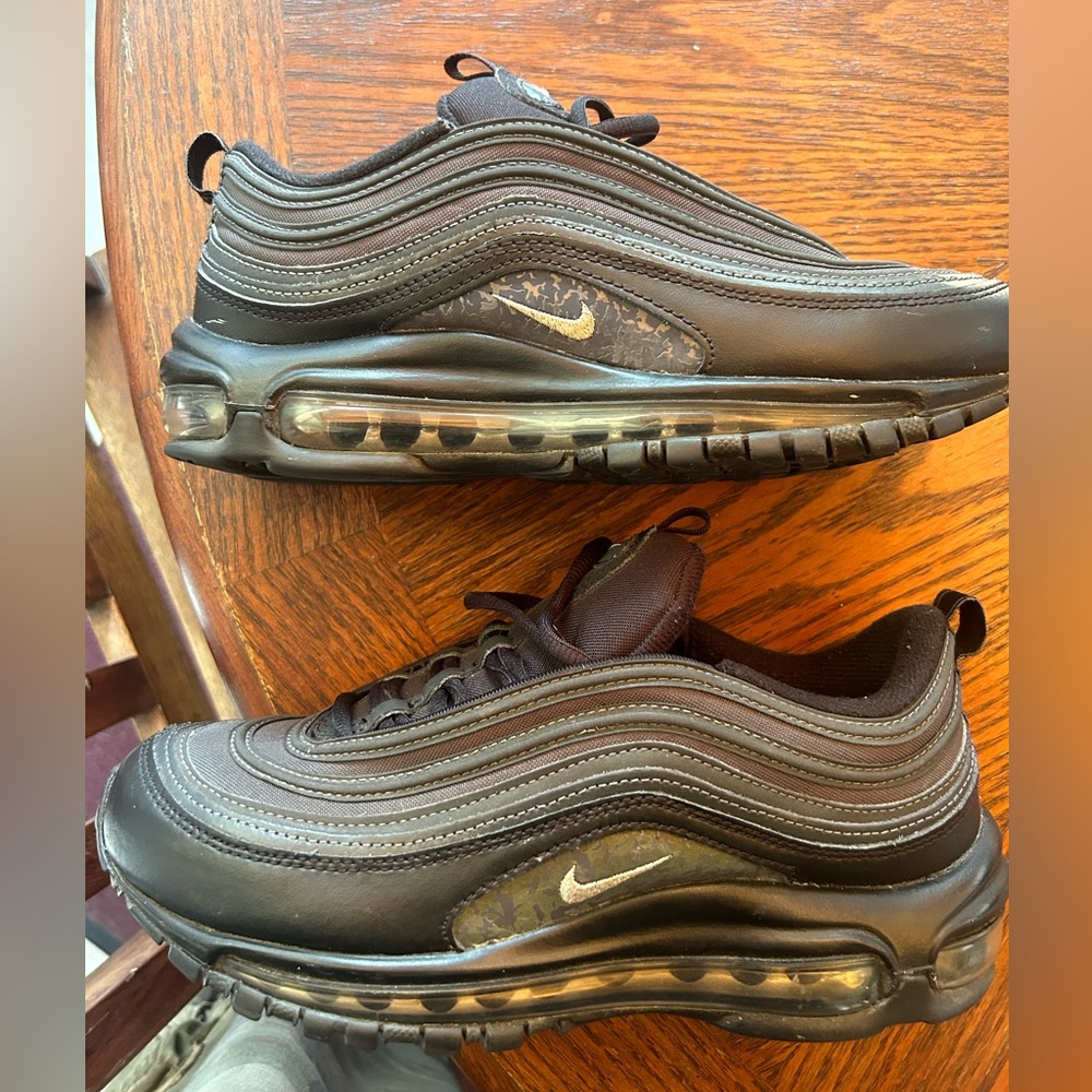 women's nike sneakers